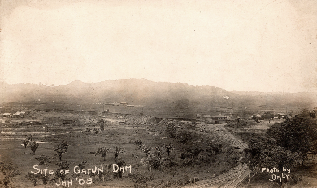 The site of Gatun Dam before its construction